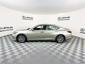 2021 Lexus ES 300h