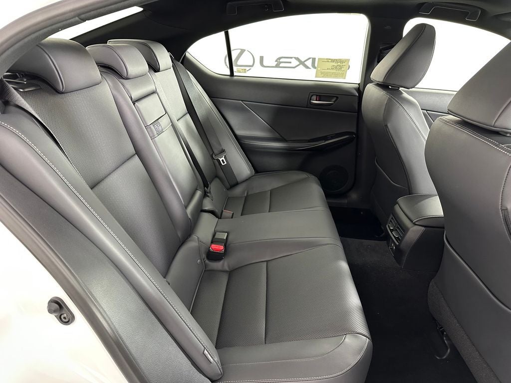 2026 Lexus IS 350 F SPORT DESIGN - Photo 18