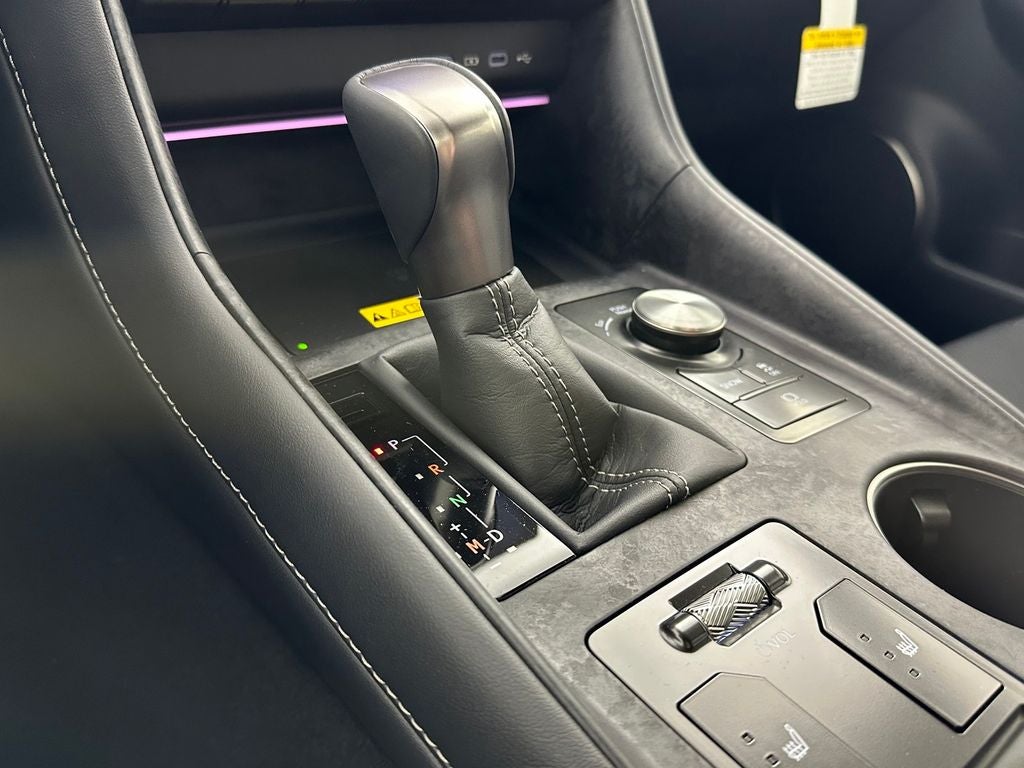 2026 Lexus IS 350 F SPORT DESIGN - Photo 25