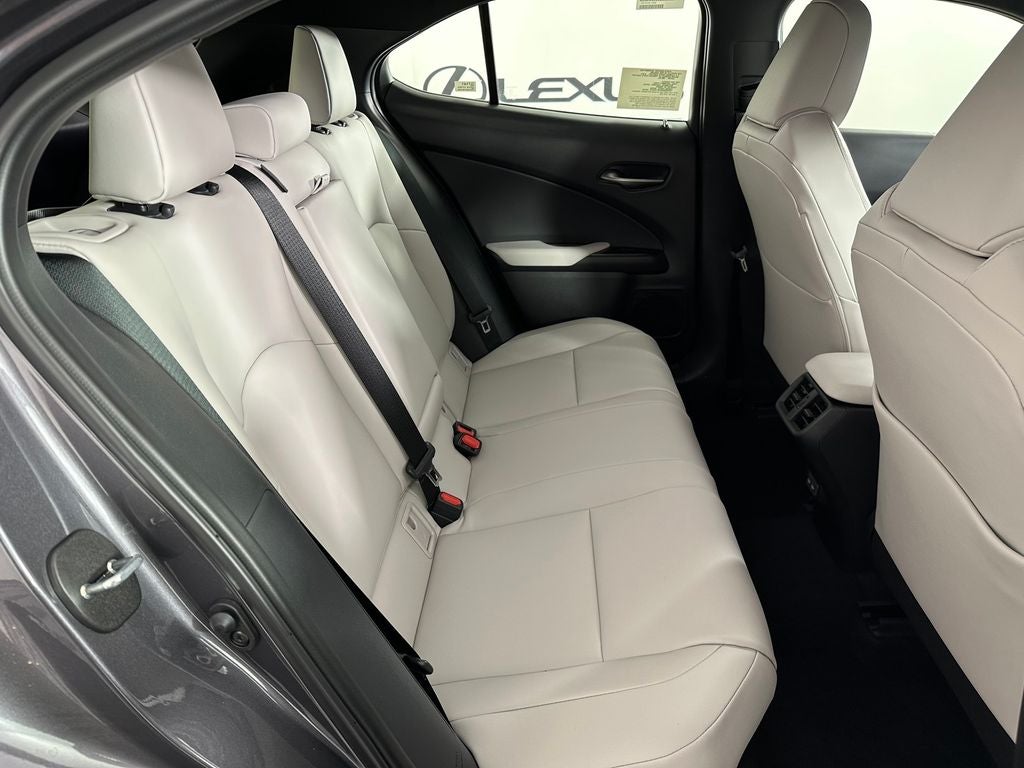 2026 Lexus UX HYBRID UX 300h PREMIUM AWD