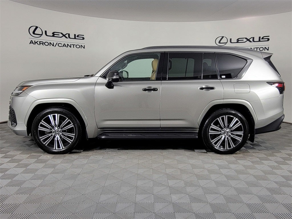 2025 Lexus LX 600 LUXURY