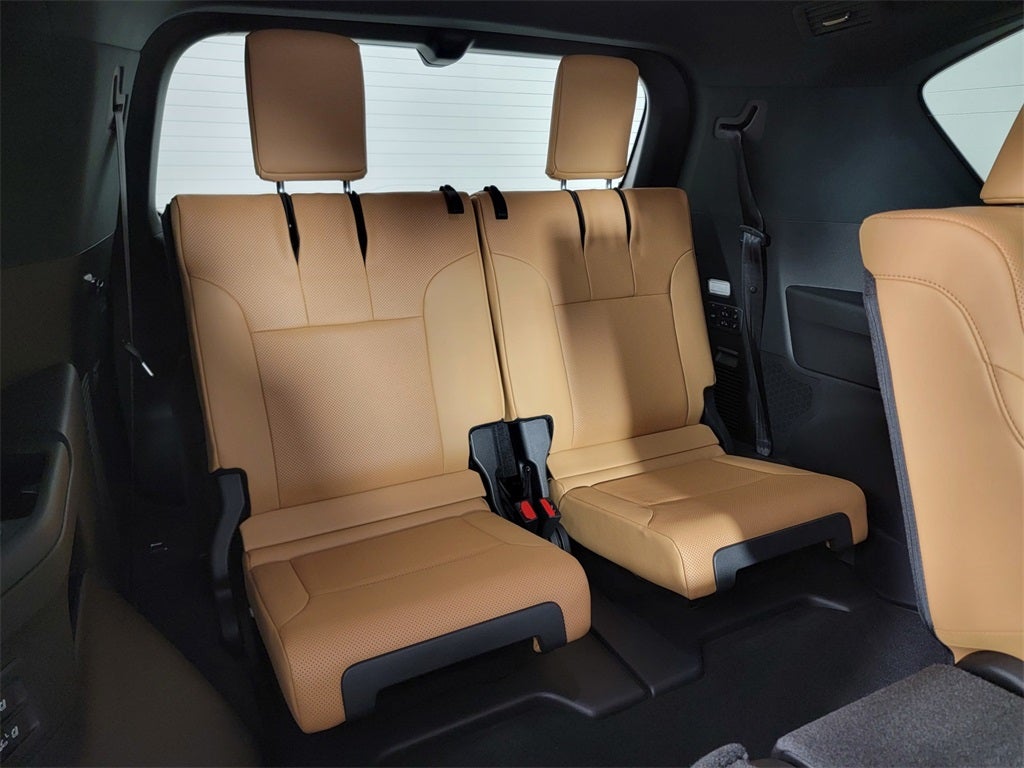 2025 Lexus LX 600 LUXURY