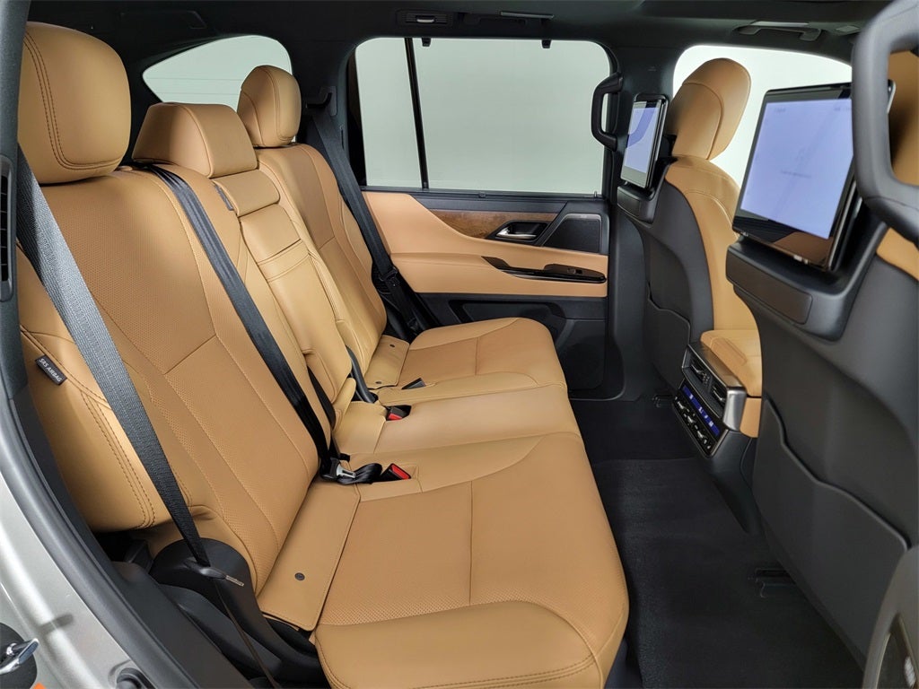 2025 Lexus LX 600 LUXURY