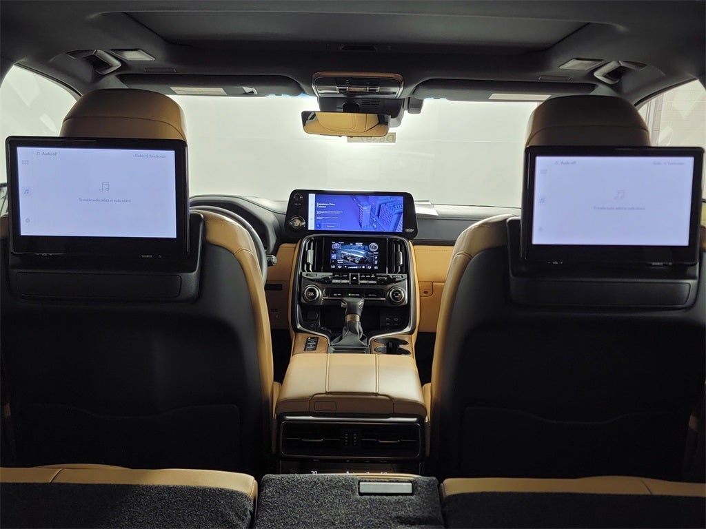 2025 Lexus LX 600 LUXURY