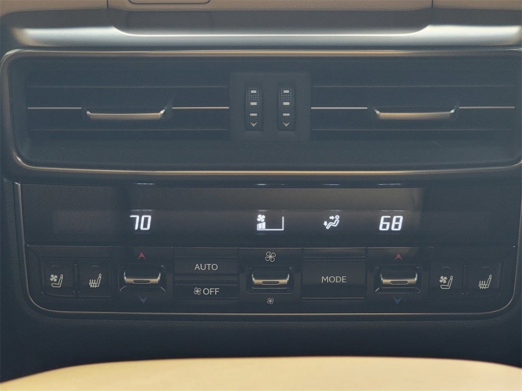 2025 Lexus LX 600 LUXURY