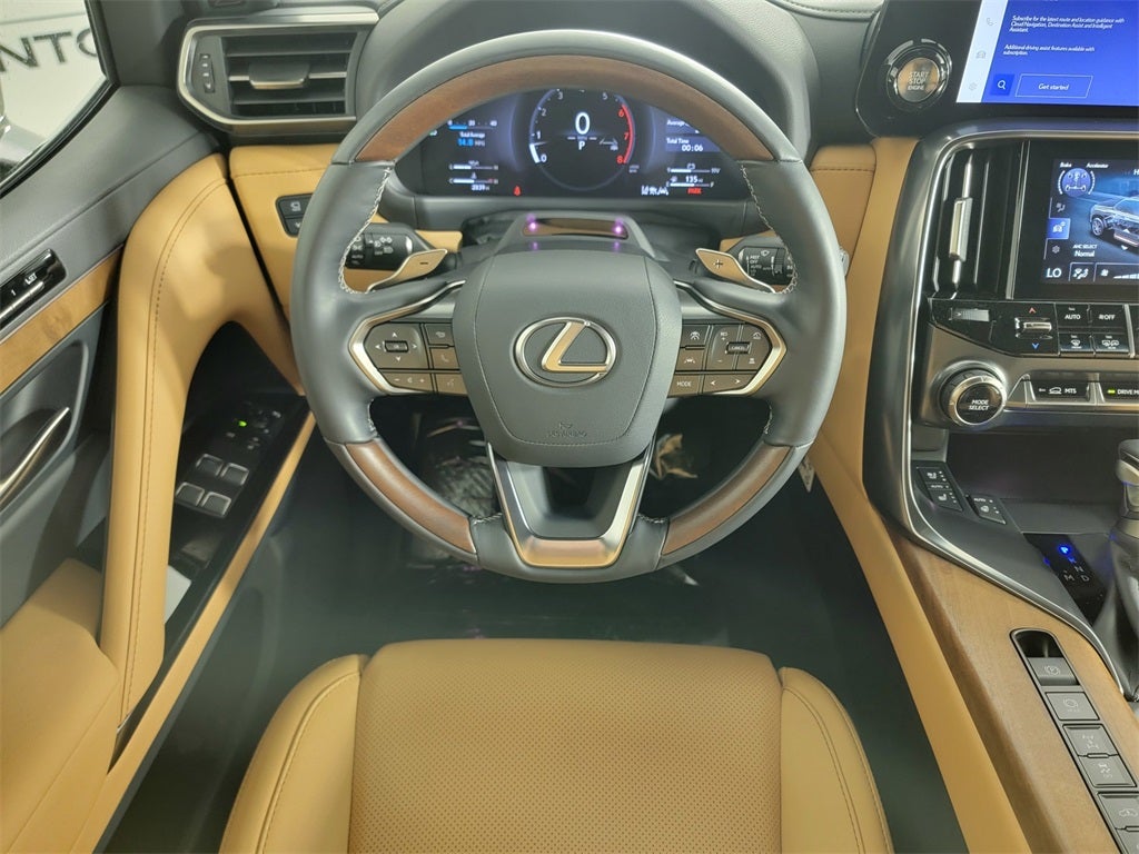 2025 Lexus LX 600 LUXURY