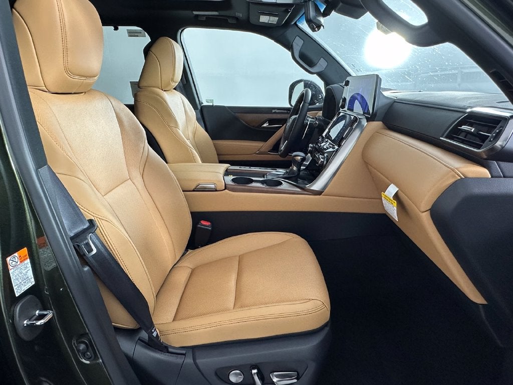 2026 Lexus LX 600 LUXURY