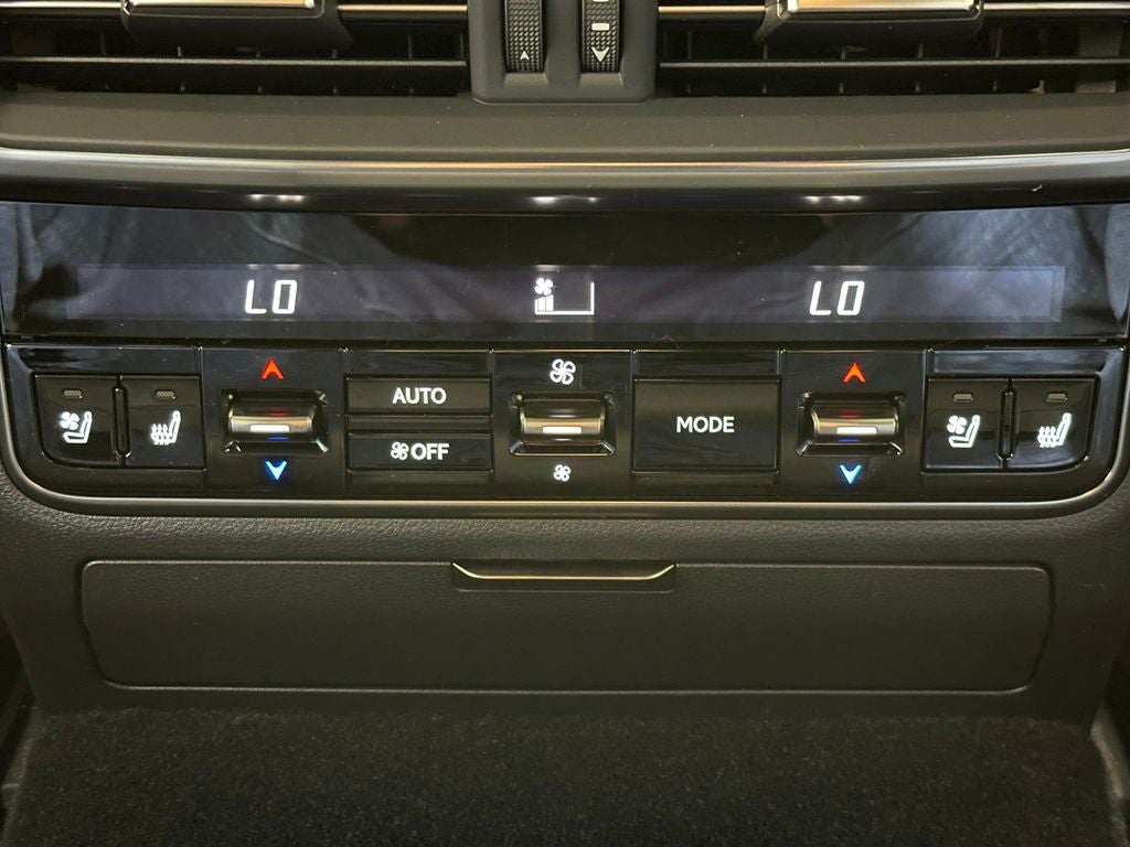 2026 Lexus LX HYBRID LX 700h LUXURY