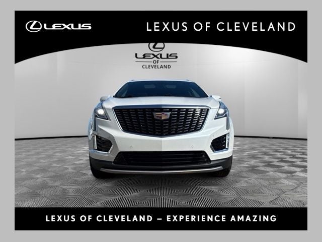 2022 Cadillac XT5 Premium Luxury