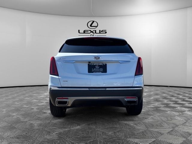 2022 Cadillac XT5 Premium Luxury