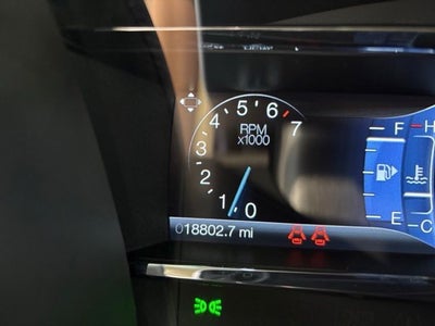 2015 Lincoln MKS Base