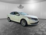 2015 Lincoln MKS Base