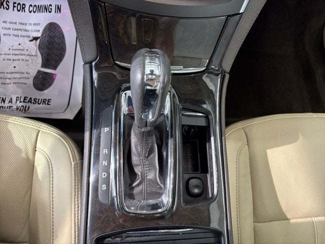 2015 Lincoln MKS Base