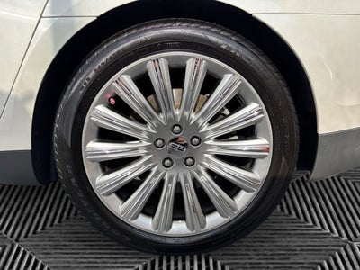 2015 Lincoln MKS Base