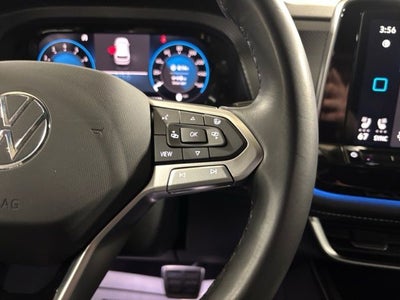 2024 Volkswagen Atlas Cross Sport 2.0T SEL R-Line