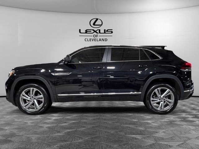 2024 Volkswagen Atlas Cross Sport 2.0T SEL R-Line