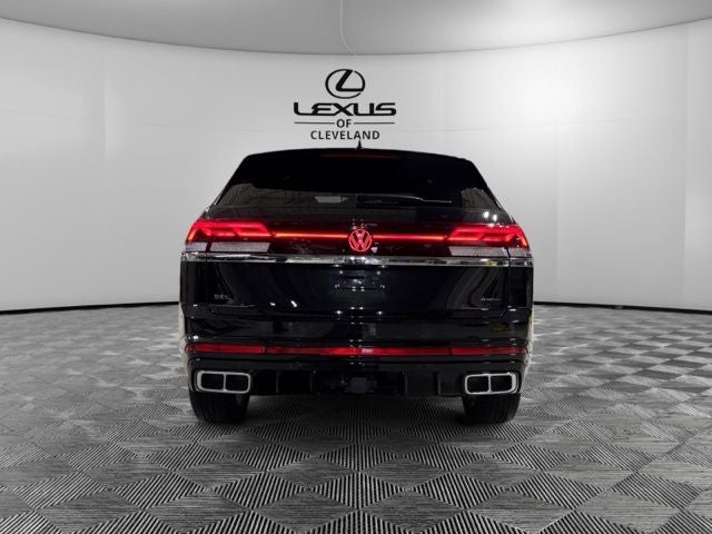 2024 Volkswagen Atlas Cross Sport 2.0T SEL R-Line