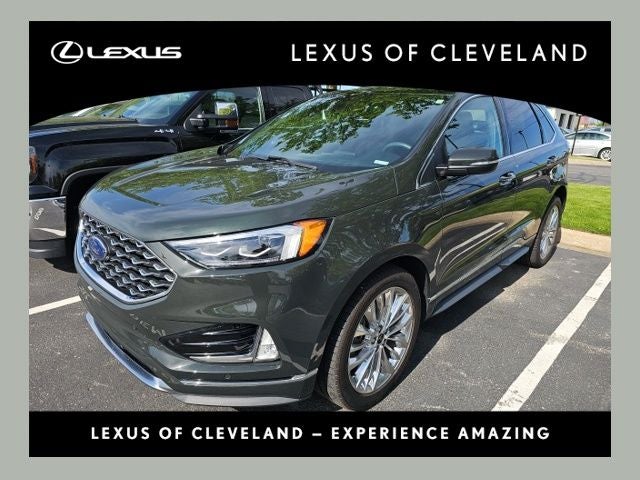 2022 Ford Edge Titanium