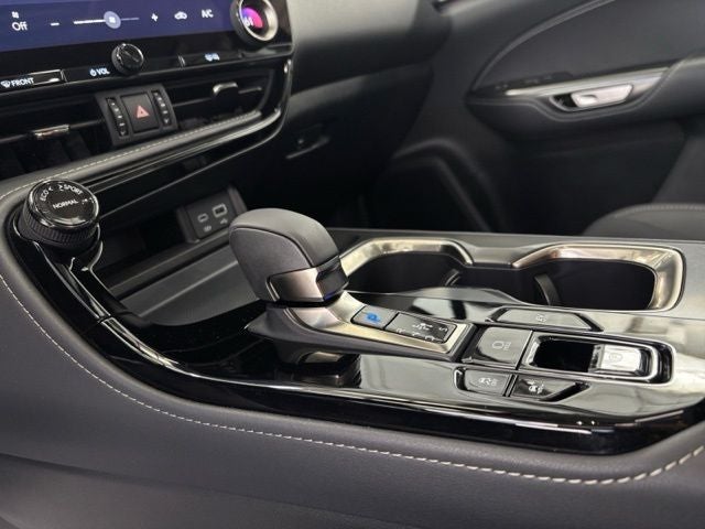 2025 Lexus NX 350h Premium