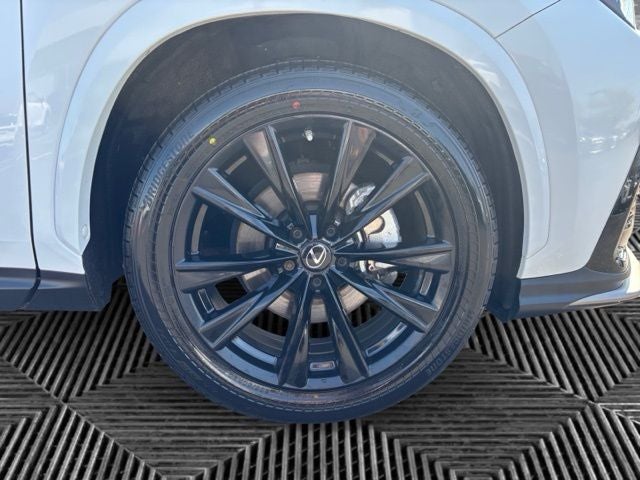 2023 Lexus NX 350 F SPORT Handling