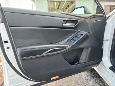 2022 Toyota Avalon XLE