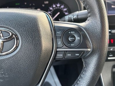 2022 Toyota Avalon XLE