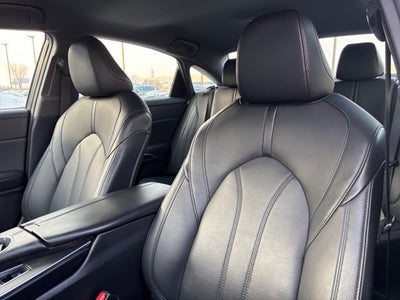 2022 Toyota Avalon XLE