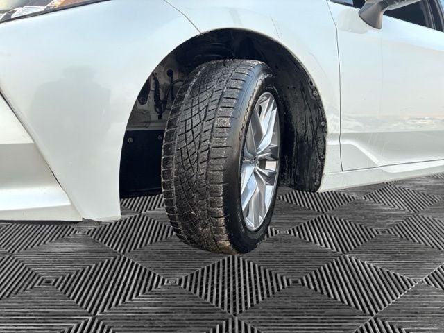 2022 Toyota Avalon XLE