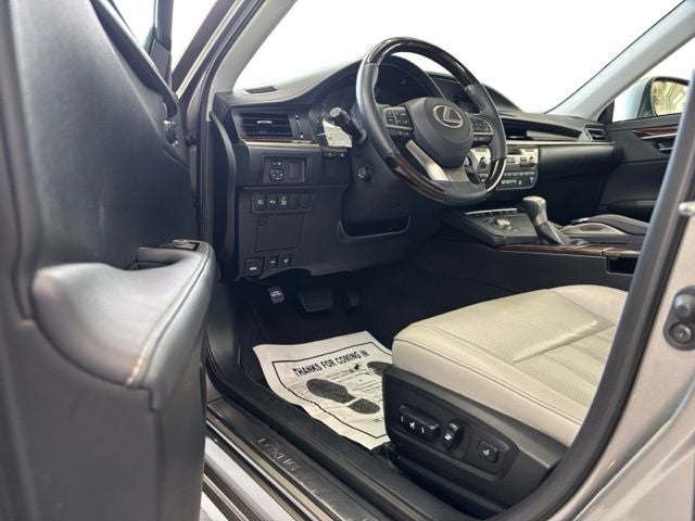 2017 Lexus ES 350