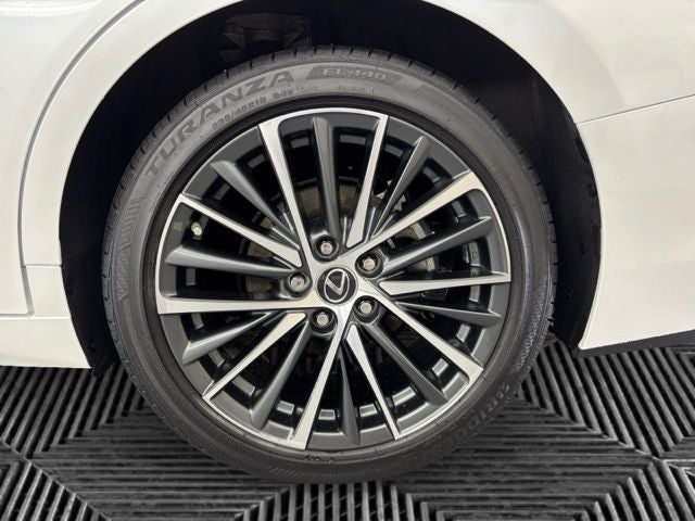 2025 Lexus ES 350
