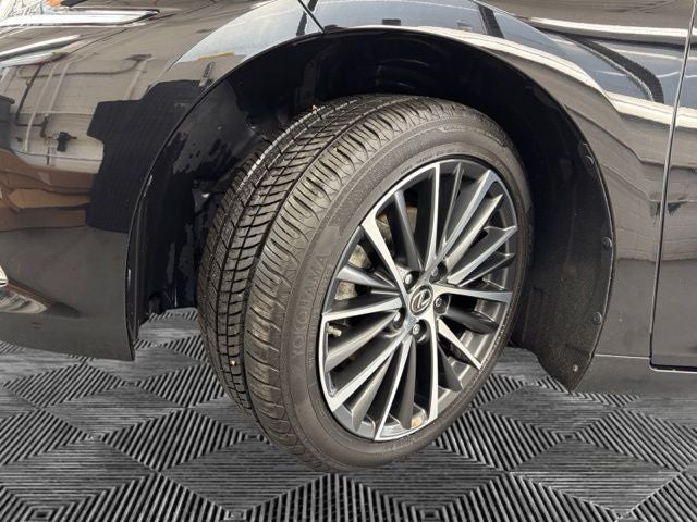 2022 Lexus ES 350