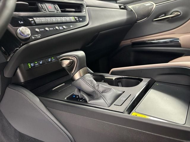 2024 Lexus ES 350 Ultra Luxury