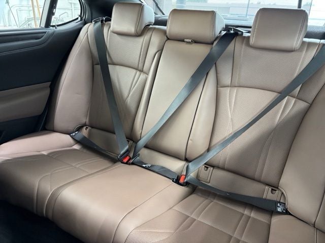 2024 Lexus ES 350 Ultra Luxury
