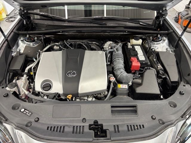 2024 Lexus ES 350 Ultra Luxury
