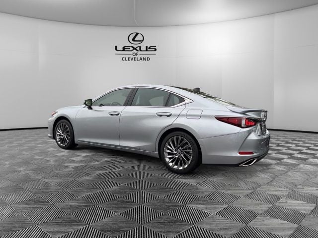 2024 Lexus ES 350 Ultra Luxury