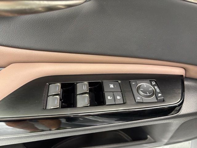 2024 Lexus ES 350 Ultra Luxury
