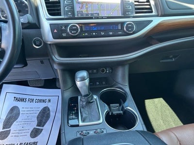 2017 Toyota Highlander Limited