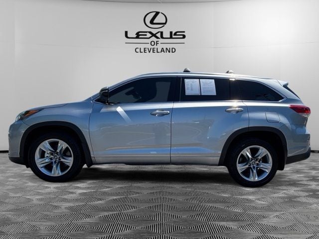 2017 Toyota Highlander Limited