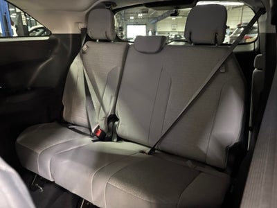 2025 Toyota Sienna LE 8 Passenger