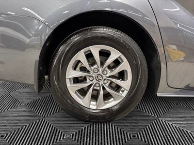 2025 Toyota Sienna LE 8 Passenger