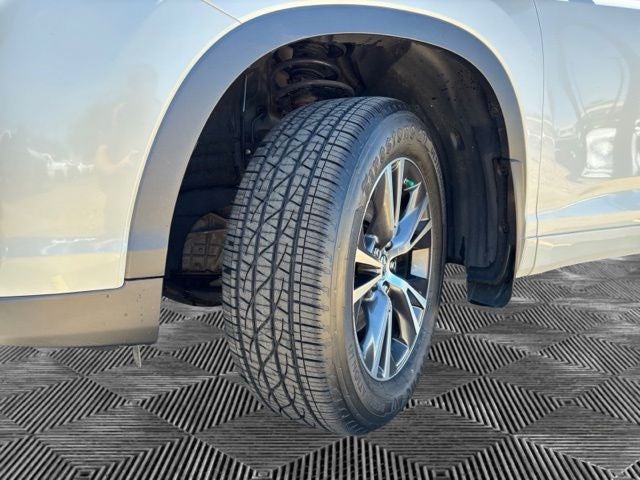 2018 Toyota Highlander LE