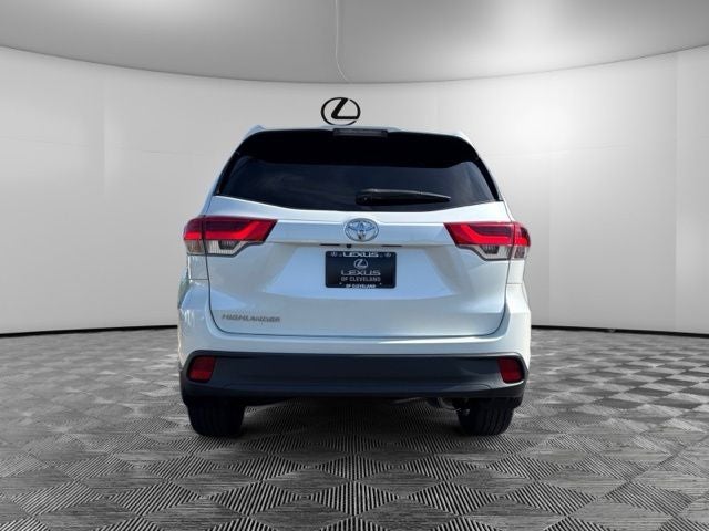 2018 Toyota Highlander LE