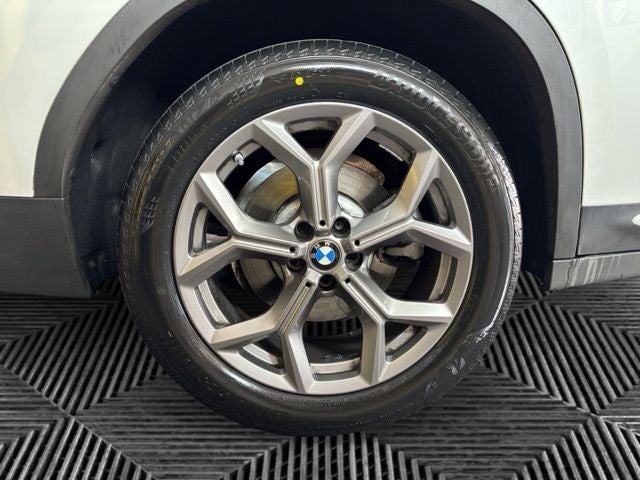 2024 BMW X4 xDrive30i