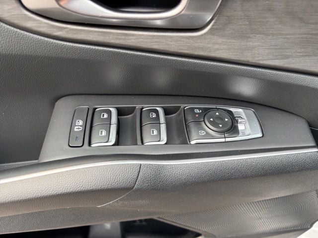 2024 Kia Sorento X-Line EX