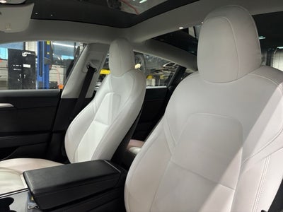 2022 Tesla Model 3 Base