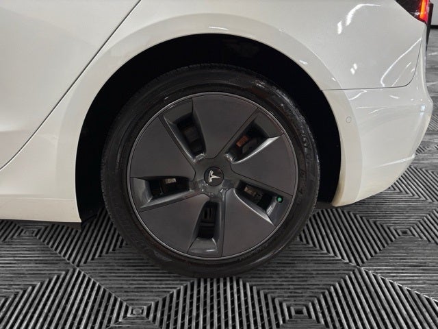 2022 Tesla Model 3 Base