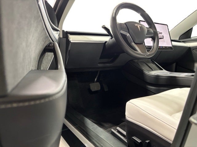 2022 Tesla Model 3 Base