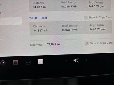 2022 Tesla Model 3 Base