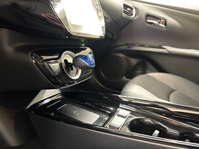 2022 Toyota Prius Prime XLE