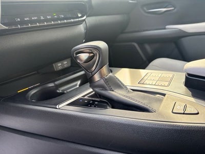 2023 Lexus UX 250h F SPORT Design